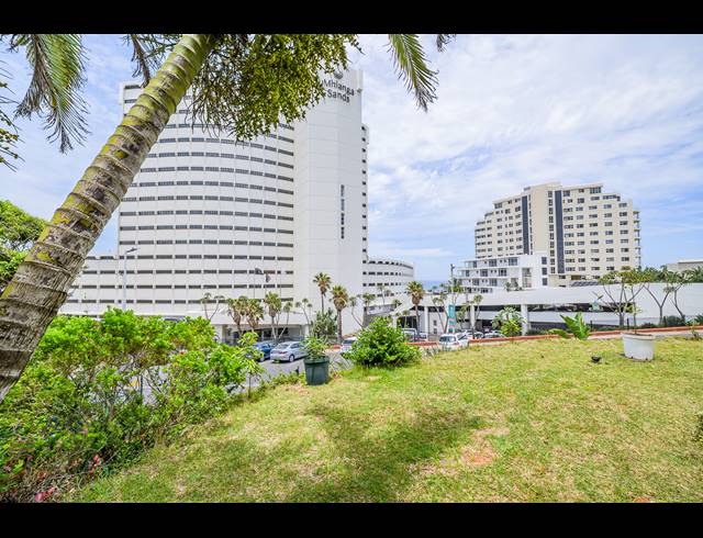 3 BEDROOM APARTMENT FOR SALE IN UMHLANGA CENTRAL